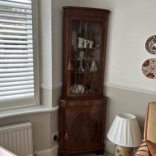 Reproduction mahogany display - mahogany,