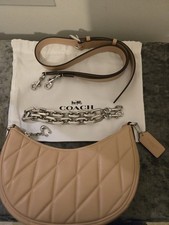 COACH Mira Quilted Bag in Buff. Detachable Straps & Dust Bag Immaculate Cond. 