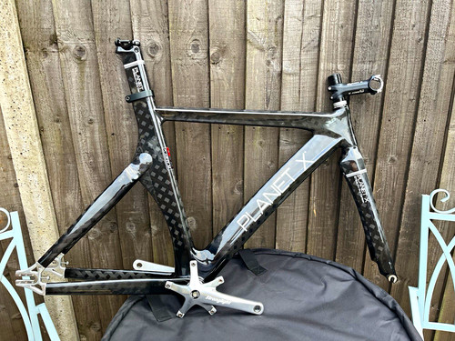 Planet stealth pro - stealth, carbon