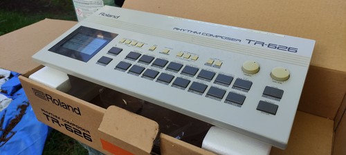 Roland tr626 drum machine - drum,