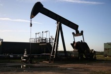 Photo 6x4 Nodding donkey Glentworth Oil pump near Glentworth c2006