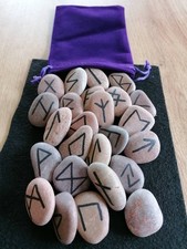 RUNES SET 183 HANDCRAFTED LGE
