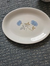 VINTAGE  WEDGEWOOD  ICE  ROSE  OVAL PLATTER