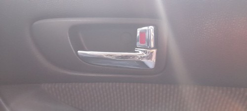 Right front interior handle - right,