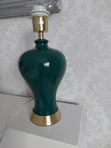 Beautiful dark green table - beautiful,