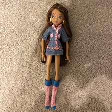 Winx Club Layla Doll Original Outfit (not Complete)