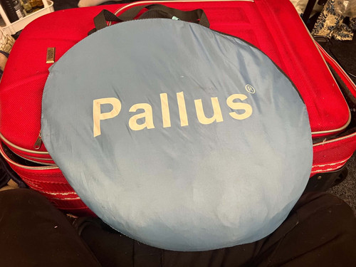 Callus beach tent used - beach,