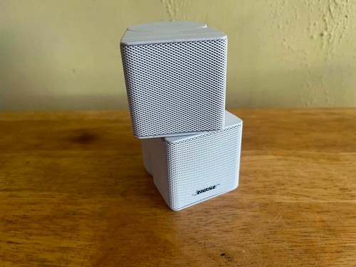 Bose white jewel double - double, cube