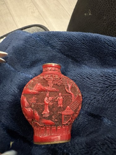 Chinese red carved snuff - chinese,