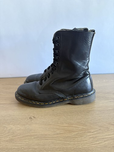 Martens 1490 made in - 1490,