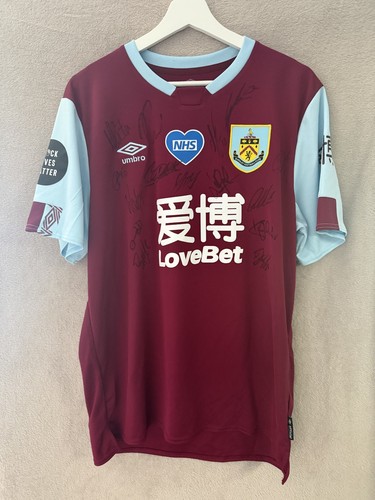 Burnley bobby thomas - burnley,