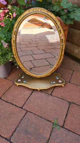 Gorgeous vintage oval - gorgeous, gold