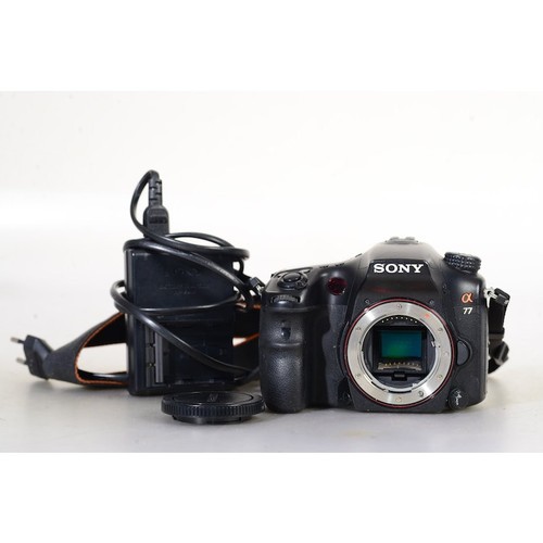 Sony alpha digital camera - 77,