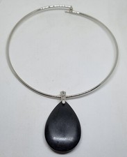 Virgin Vie Metal Choker