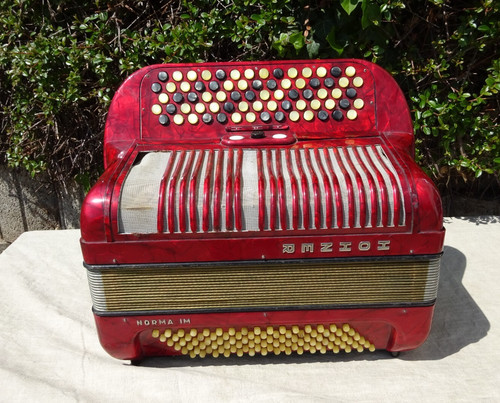 Accordion button - button,
