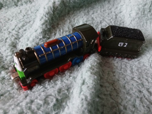 Thomas the tank engine - thomas,