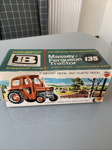 Vintage britains farm massey - britains,