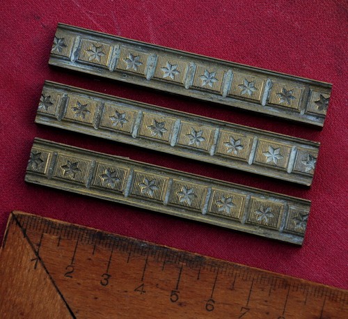 Line brass ornament - 3x,