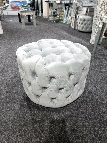 Round chesterfield velvet - chesterfield,