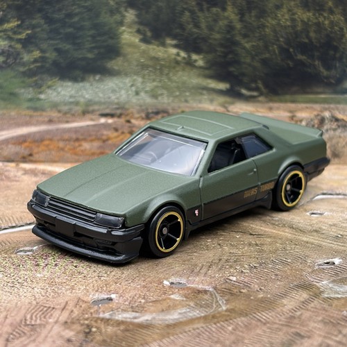 Hot wheels nissan - hot,