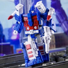 Ultra Magnus Autobot Dr. WU