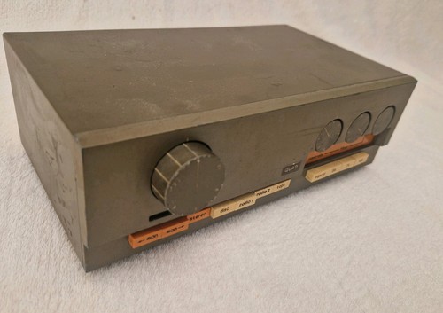 Quad control pre amplifier - quad,