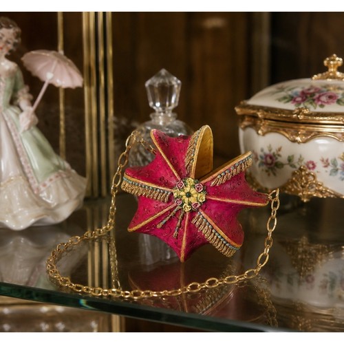 Willow hall age elegance - of,