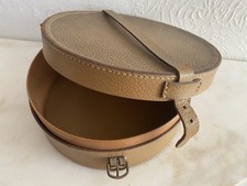 Cylindrical Collar Box Case