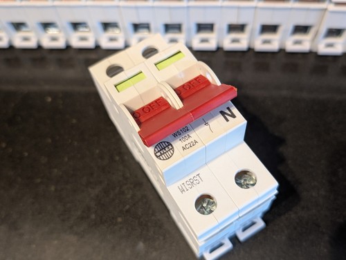 Wylex main switch disconnector - main,