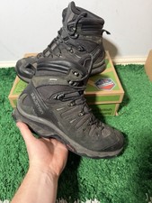 Black & grey Salomon gortex