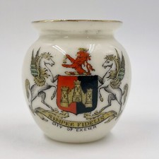 VINTAGE WH GOSS CRESTED CHINA