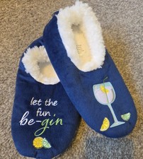 Women's Snoozies! Slippers