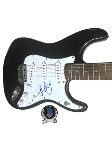 Brad paisley signed - brad,
