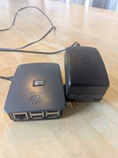 Raspberry Pi 3 Model B V1.2  1GB RAM with Originsl PSU. With 32 GB SDCard