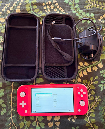 Nintendo switch lite - switch,