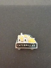  CATERPILLAR CAT BULLDOZER EXCAVATOR ENAMEL Button Hole BADGE
