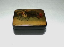 Vintage Small Paper Mache Russian Lacquer Box Signed FEDOSKINO?