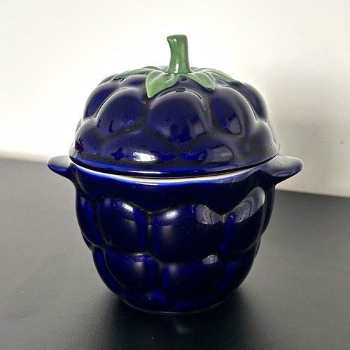Creuset grape shaped - creuset,
