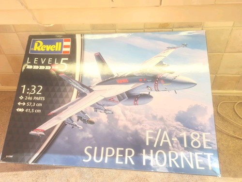 Revell 04994 18e super - 04994,
