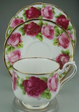 Royal Albert Old English Rose