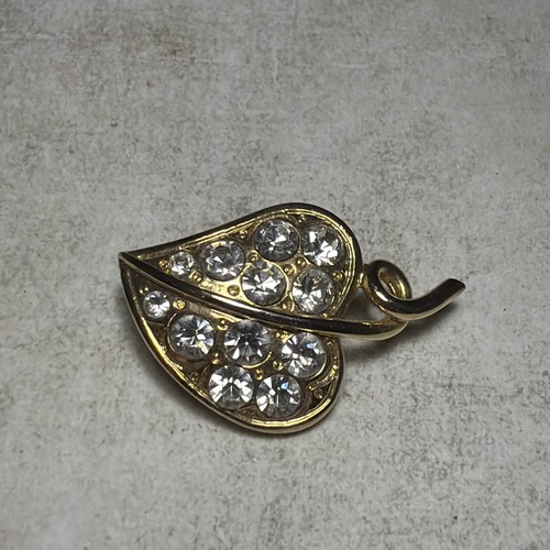 Retro vintage small leaf - small,