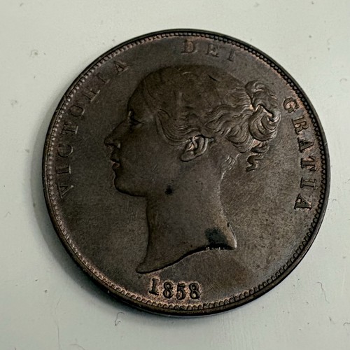 Queen victoria - a, (bun