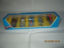 Corgi Toys 3114 Juniors Superheroes Set Batman Batmobile  boxed