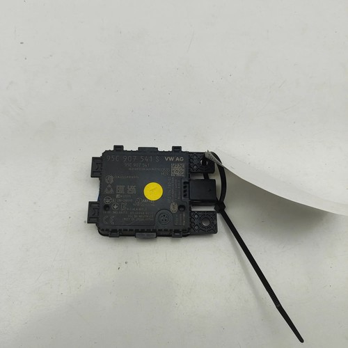 Audi tron distance radar - e-tron,