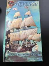 VINTAGE AIRFIX REVENGE SHIP KIT SERIES 8 1970s - UNUSED - PARTS SEALED