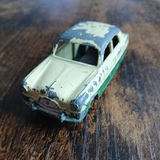 DINKY TOYS #162 FORD ZEPHYR