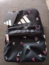 NWT ADIDAS SANTIAGO 3