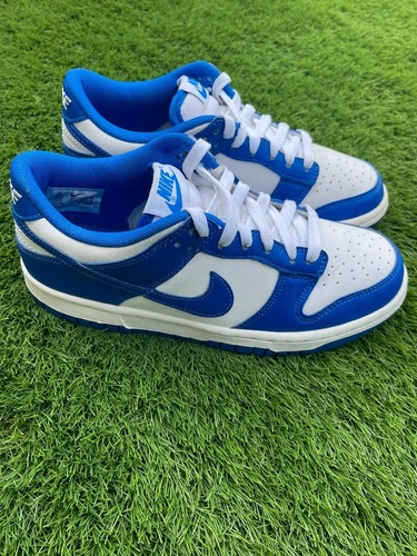 Dark blue and white - white, dunk