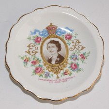 Small Royal Standard Plate /