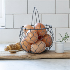 Small wire egg basket - wire,